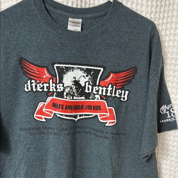Dierks Bentley 2013 Concert T-Shirt - Size XL - Picture 2 of 6